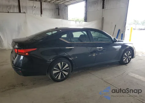 2021 Nissan Altima Sv z USA, uszkodzony, nr VIN 1N4BL4DV8MN337530